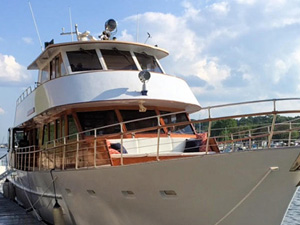 The Classic Calypso Yacht Dockside