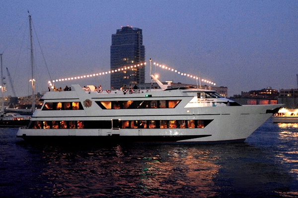 Cornucupia Princess 130ft Mega Luxury in full bloom in party mode